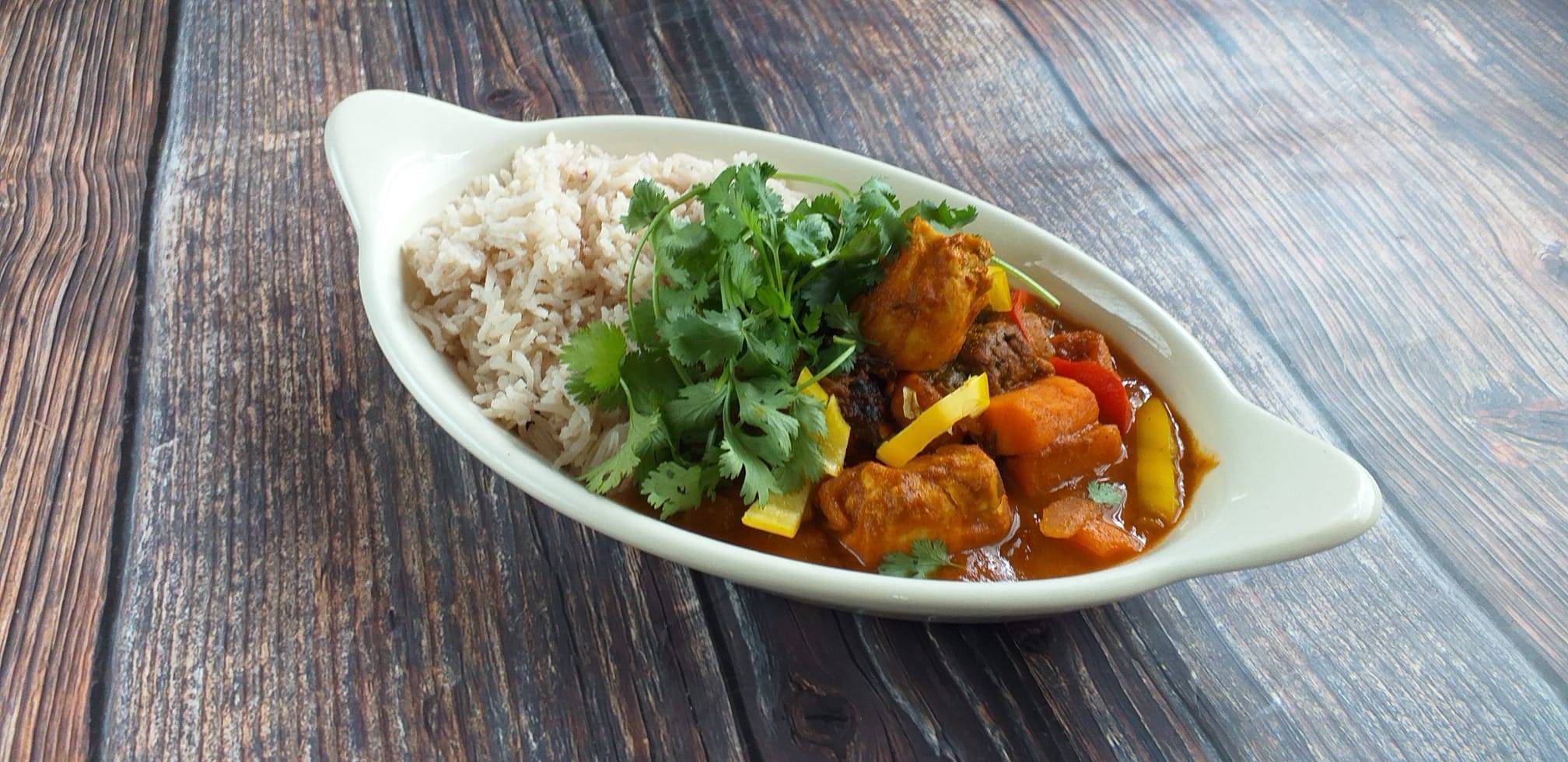 Add Some Spice to Your Wedding Catering Menu with This Delicious Curry Chicken Recipe